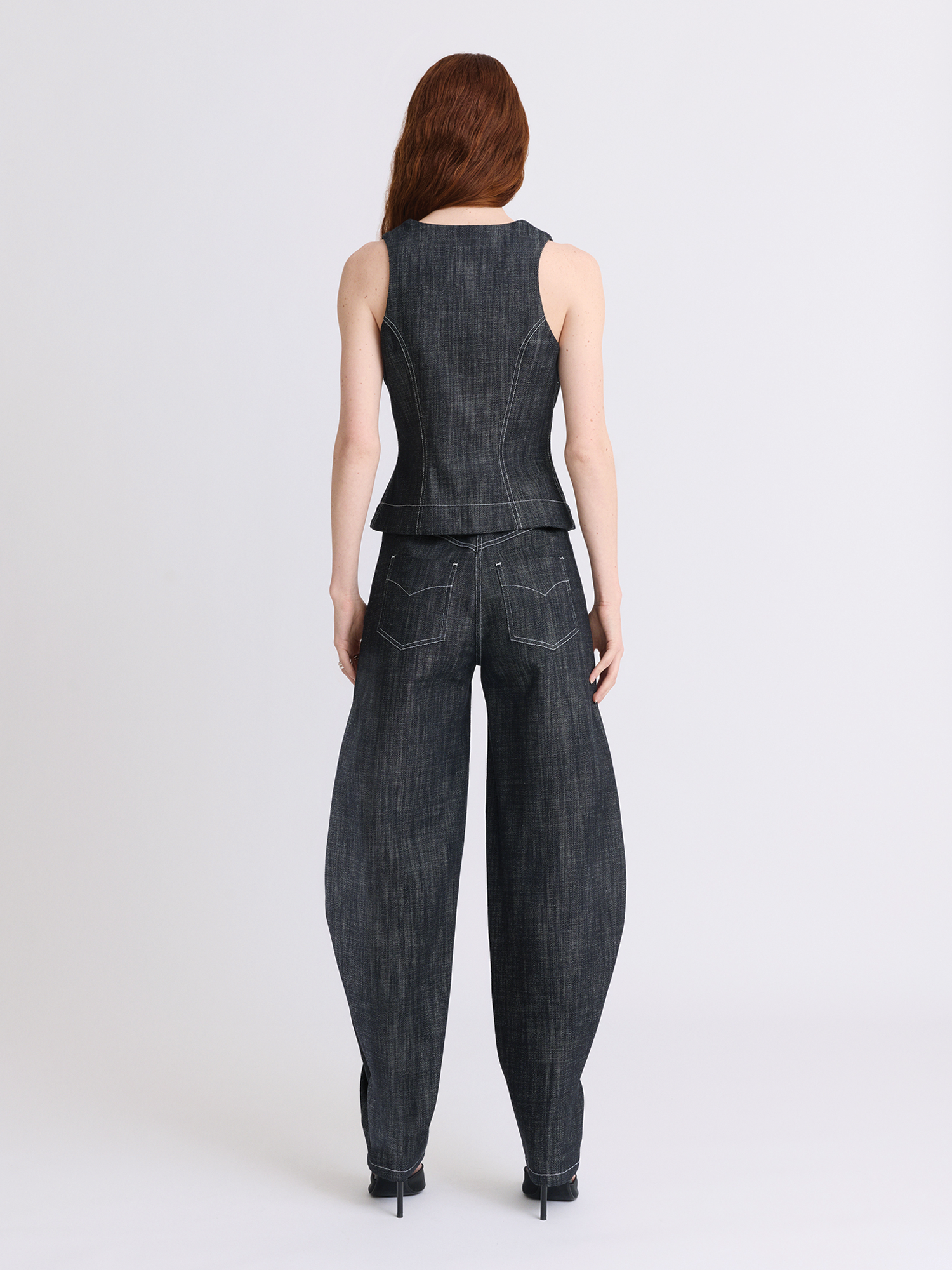 High-Waist Barrel Black Denim Jeans